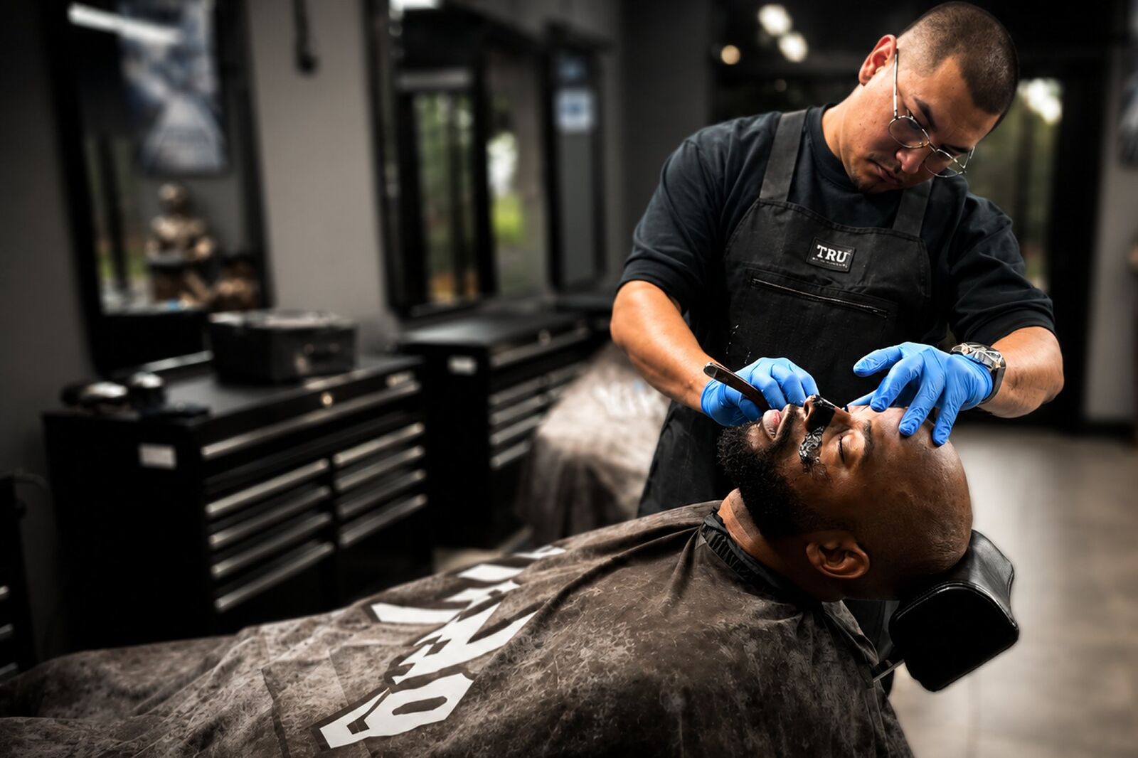 Barber giving a fresh fade at Viking Barber Studio, a barbershop in Uptown Charlotte